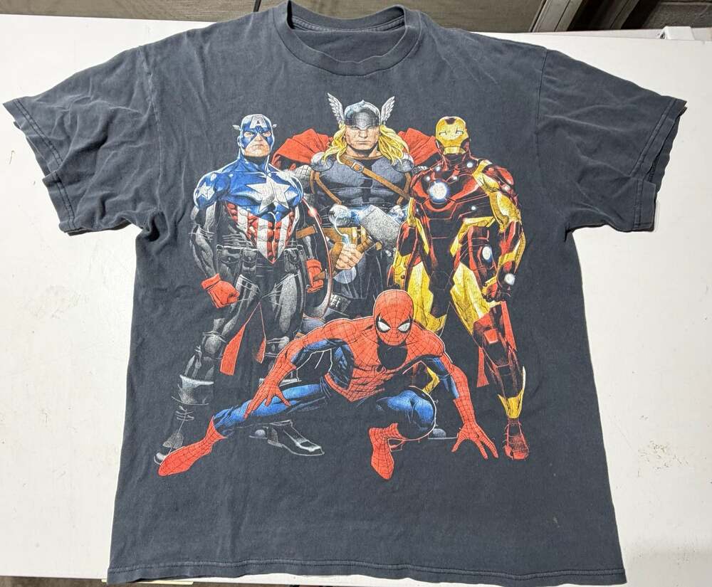 Marvel Avengers Captain America Thor Iron Man Spider-Man Graphic Shirt Black XL